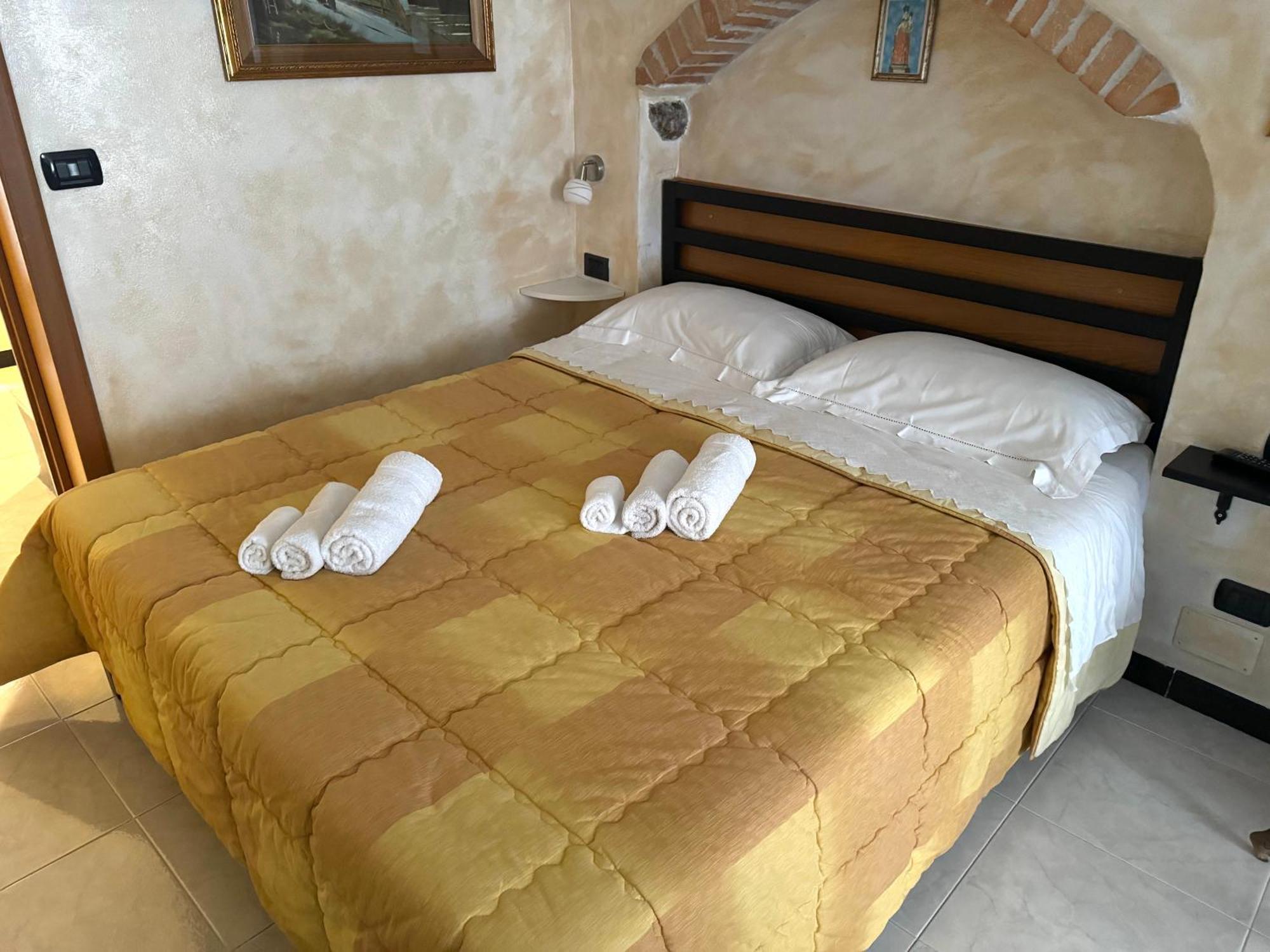 Casa Muruidda Di Mario Stara 博萨 外观 照片